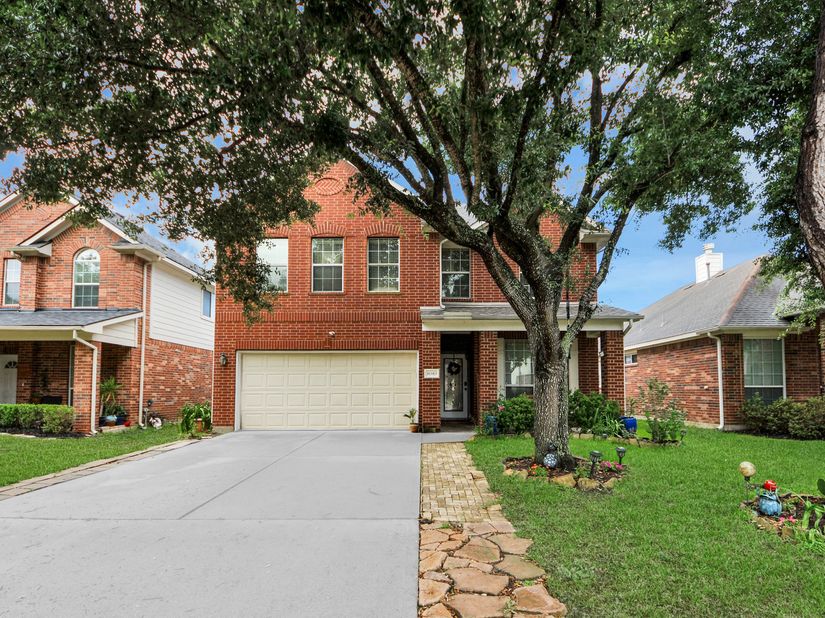16543 Whitaker Creek Drive, Houston TX 77095