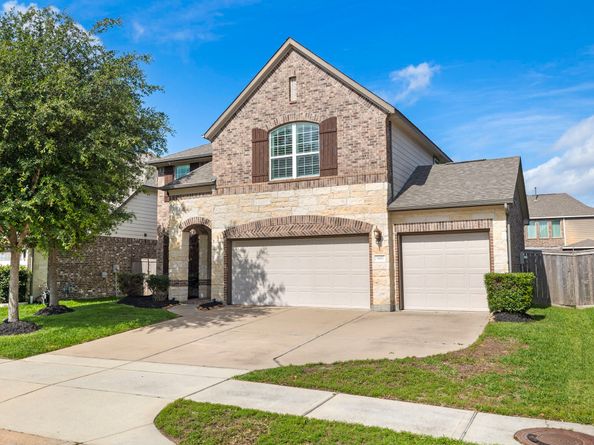 9411 Isabel Bay Lane, Cypress TX 77433