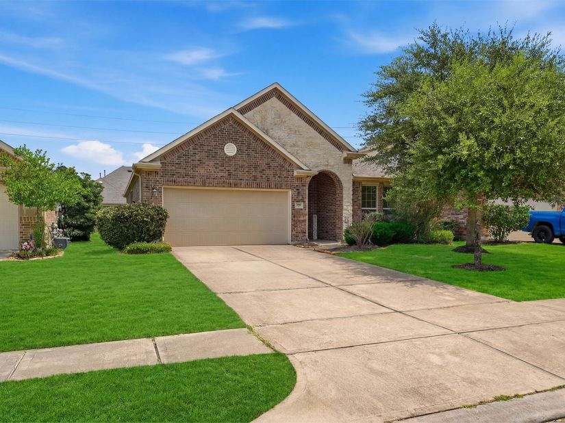 3841 Enchanted Timbers Lane, Spring TX 77386