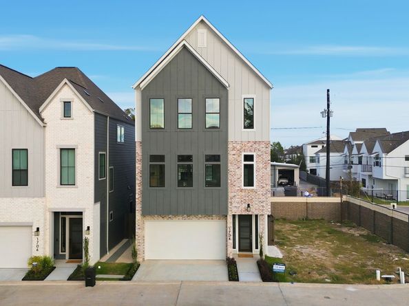 1704 Sedola Lane, Houston TX 77055