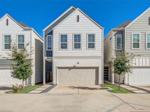 2054 Johanna Creek Drive, Houston TX 77055