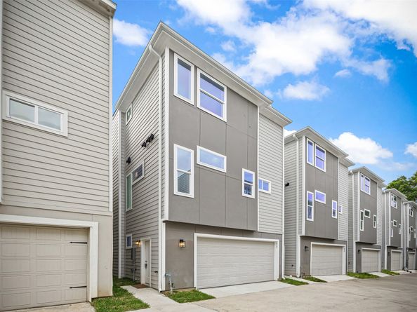 4011 Ward Street, Houston TX 77021