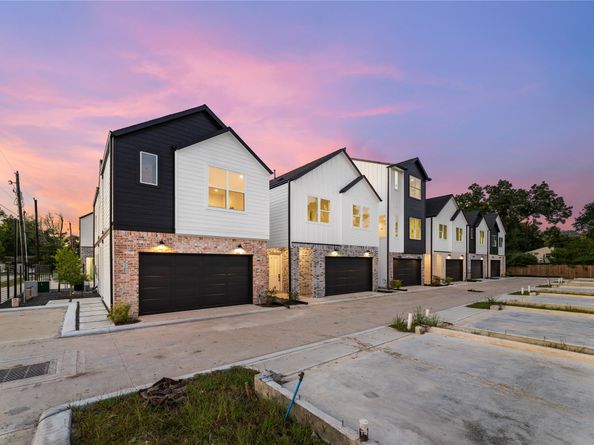 4750 Martin Hill Street, Houston TX 77018