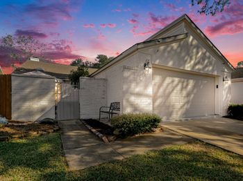 3407 South Briar Knoll Drive