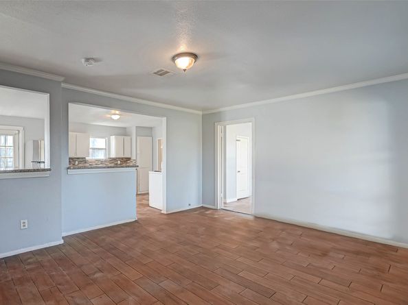 5322 Westover Street, Houston TX 77033