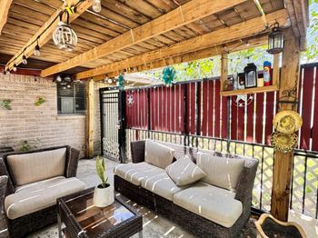 9018 Lazy River Lane