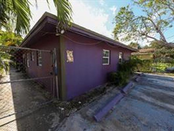 1128 NW 5th Ct, Fort Lauderdale FL 33311