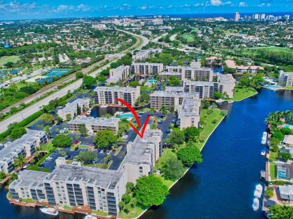 14 Royal Palm Way 2050, Boca Raton FL 33432