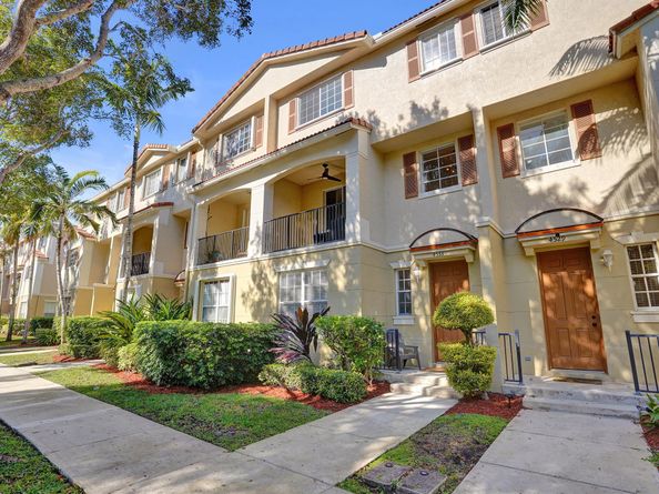 4533 Danson Way, Delray Beach FL 33445