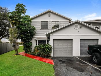164 NW 106th Terrace