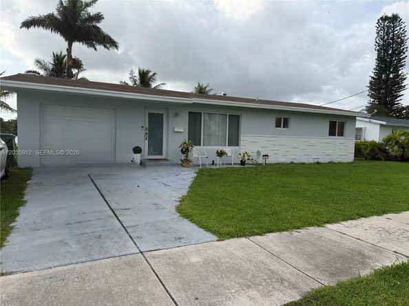 20401 NW 4th Avenue, Miami Gardens FL 33169