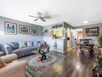 393 Windsor