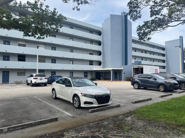 5301 NW 2nd Ave PHD, Boca Raton FL 33487