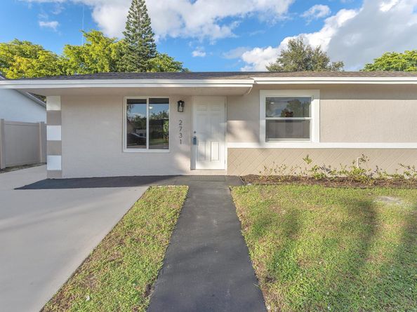2731 NW 9th St, Pompano Beach FL 33069