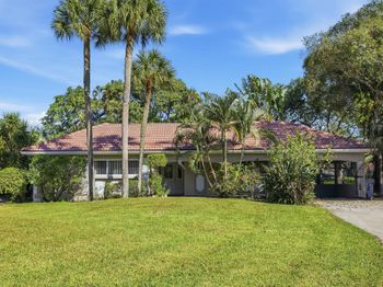 2903 N Palm Aire Drive (VILLA)