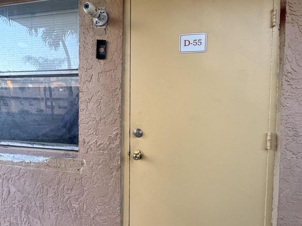 Undisclosed Address #FX-10538359, Oakland Park FL 33334