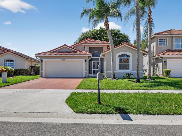 12371 Sand Wedge Drive, Boynton Beach FL 33437