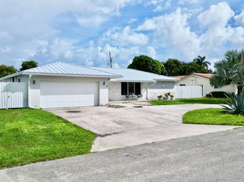 1861 Caribbean Road W