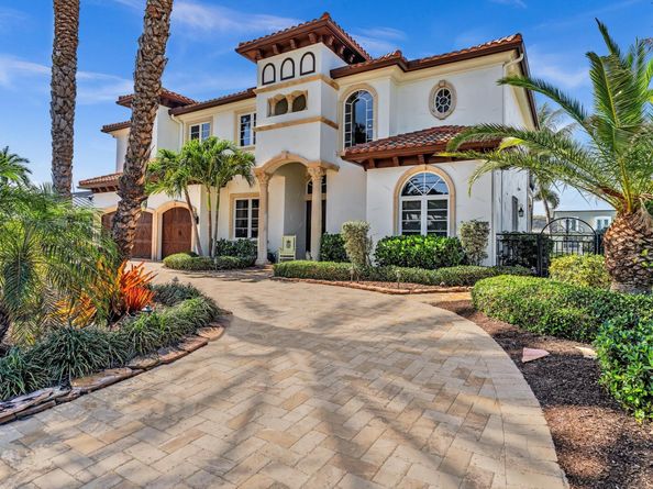 4431 NE 24th Avenue, Lighthouse Point FL 33064