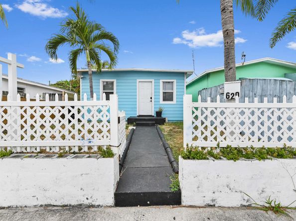 629 N F Street, Lake Worth Beach FL 33460