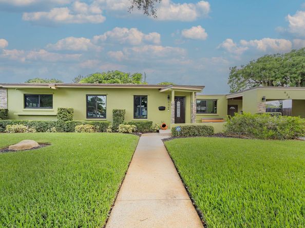 936 NW 13th St, Fort Lauderdale FL 33311