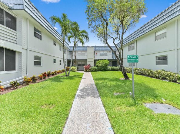 160 Tuscany C, Delray Beach FL 33446