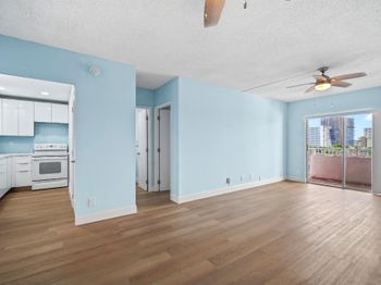 3201 NE 14th St Causeway