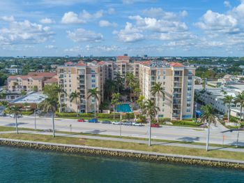 1801 N Flagler Drive