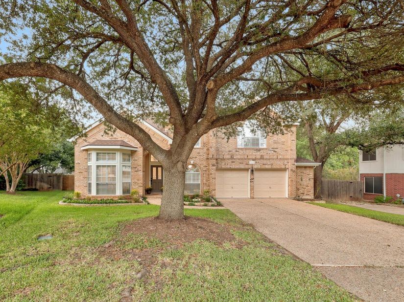 10810 Pinkney LN, Austin TX 78739