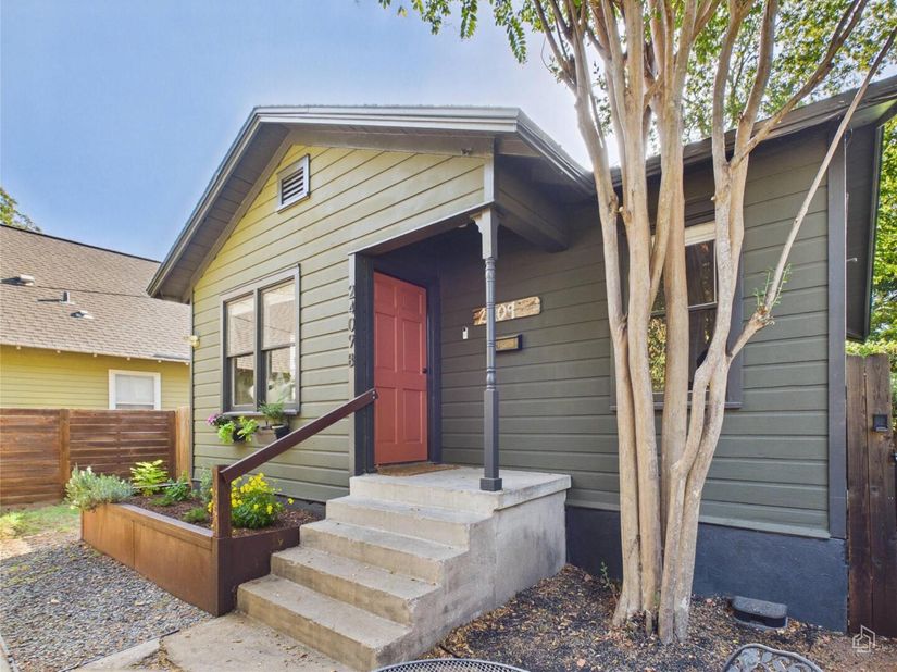 Undisclosed Address #7349139, Austin TX 78704