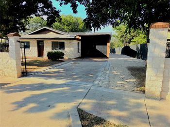 2201 Teri RD