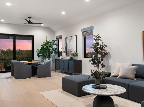 9803 Ribelin Ranch CT, Austin TX 78750