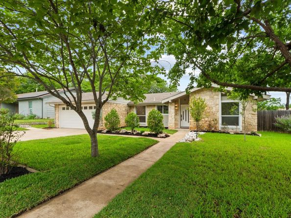 1608 Springer LN, Austin TX 78758