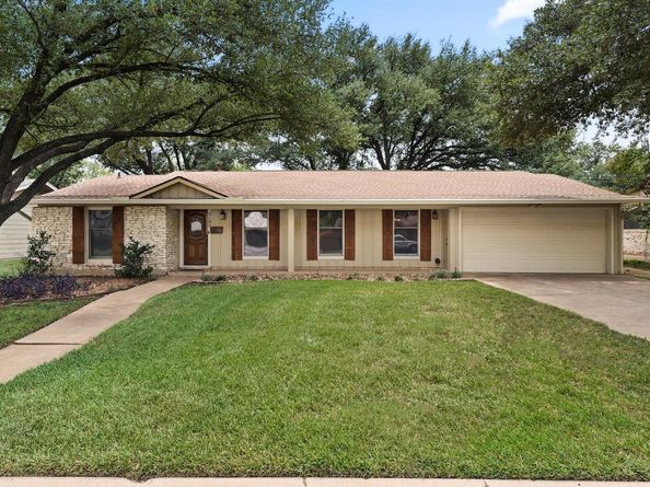 3103 Skylark DR, Austin TX 78757