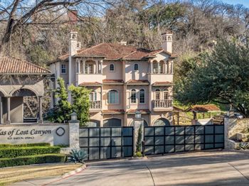 1529 Barton Springs RD