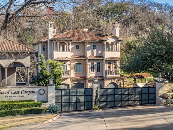 1529 Barton Springs RD 2, Austin TX 78704