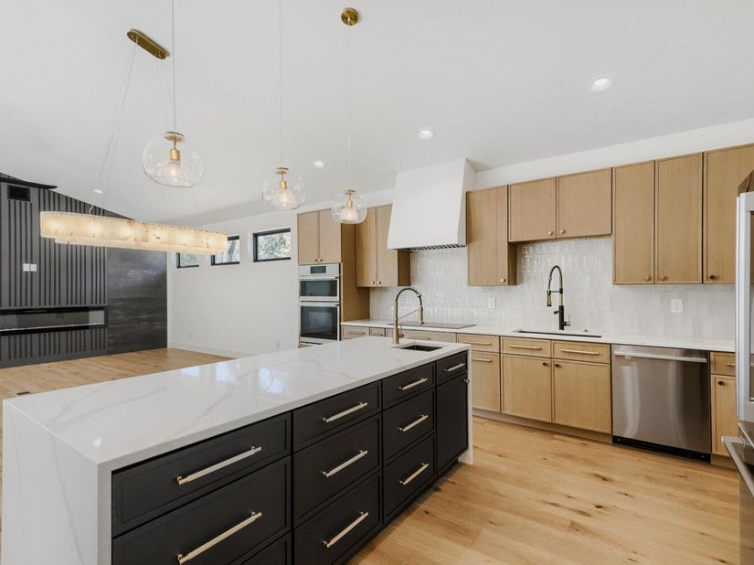 504 District LN, Lago Vista TX 78645