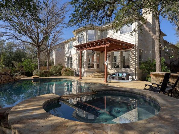 9556 Indigo Brush DR, Austin TX 78726