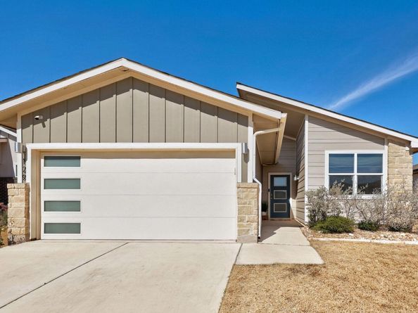 129 Cupreata LN, Leander TX 78641