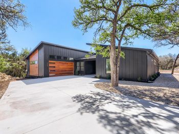 504 District LN