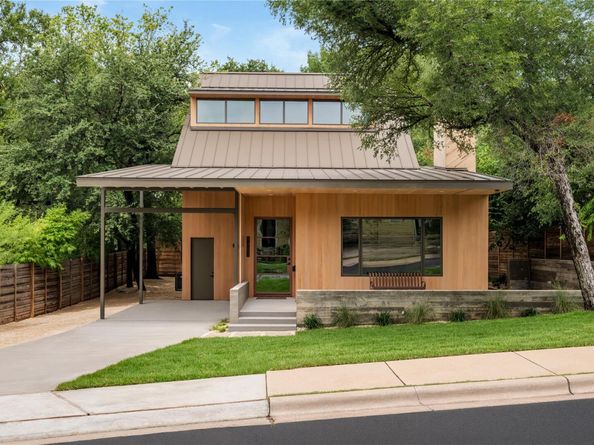 1102 Charlotte ST, Austin TX 78703