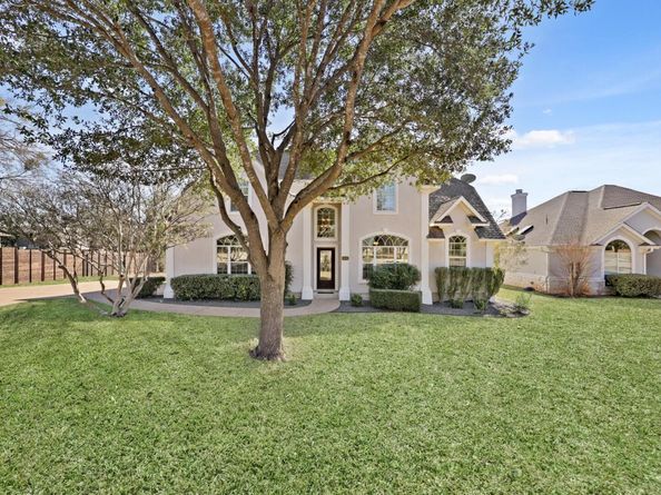 910 Vanguard ST, Austin TX 78734