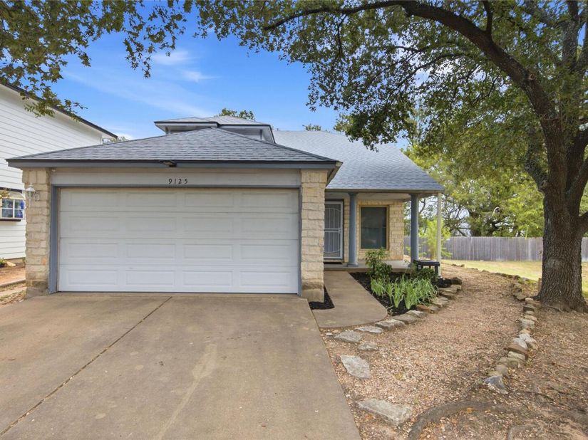 9125 Vigen CIR, Austin TX 78748