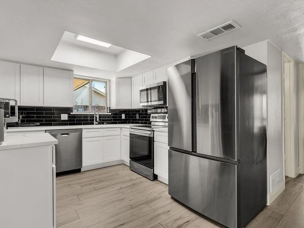 709  Royal Oaks Drive , Garland Texas 75040