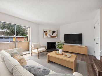 4044  Buena Vista Street 