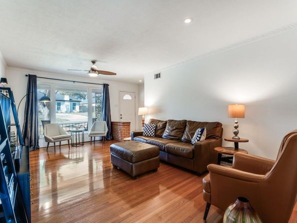 8306  Stony Creek Drive , Dallas Texas 75228