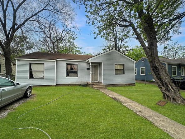 2751  Moffatt Avenue , Dallas Texas 75216