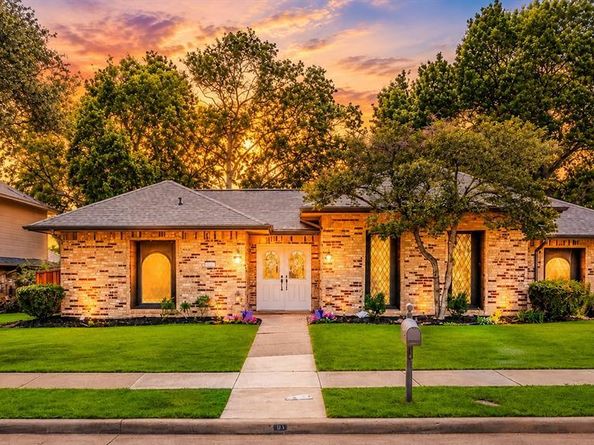 1005  Nottingham Drive , Carrollton Texas 75007
