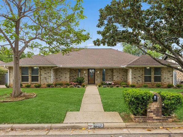 4008  Kingswick Drive , Arlington Texas 76016