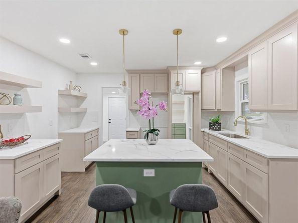 6624  Reeves Street , Richland Hills Texas 76118